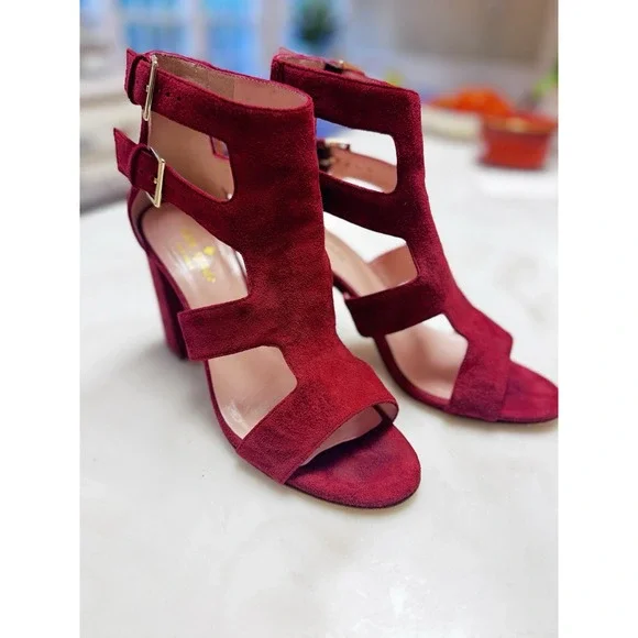 Kate Spade Suede Red Heels Made In Italy Size 7.5 - Picture 1 of 5